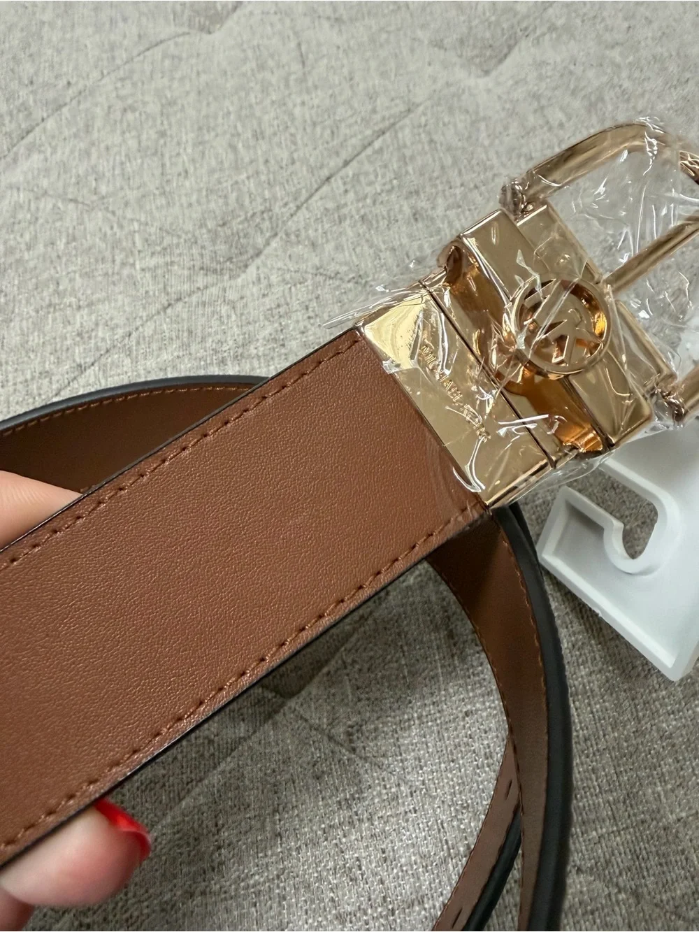 NWT MICHAEL KORS BROWN LOGO BELT REVERSIBLE BROWN BELT GOLD BUCKLE SIZE XL